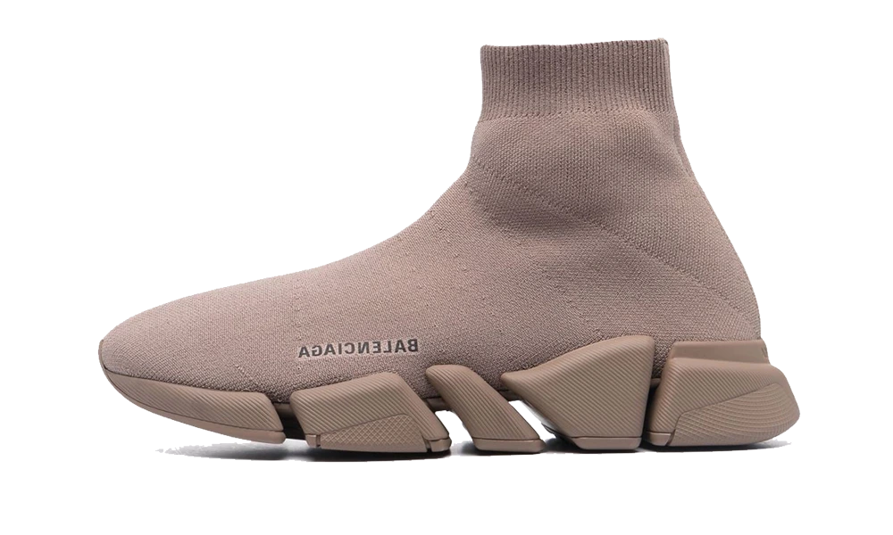 Balenciaga Speed 2.0 in Beige recycled knit